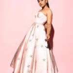 Sumbul Touqeer Khan Instagram - Thank you , next💅…..#ita2023 . . . Styled by @krishi1606 Photography @niravthakkarphotography Wearing @riddhijainlabel Makeup and hair @pankajgupt09 @yogi_sharma_02 Accessories @rimayu07 Footwear @themiraki