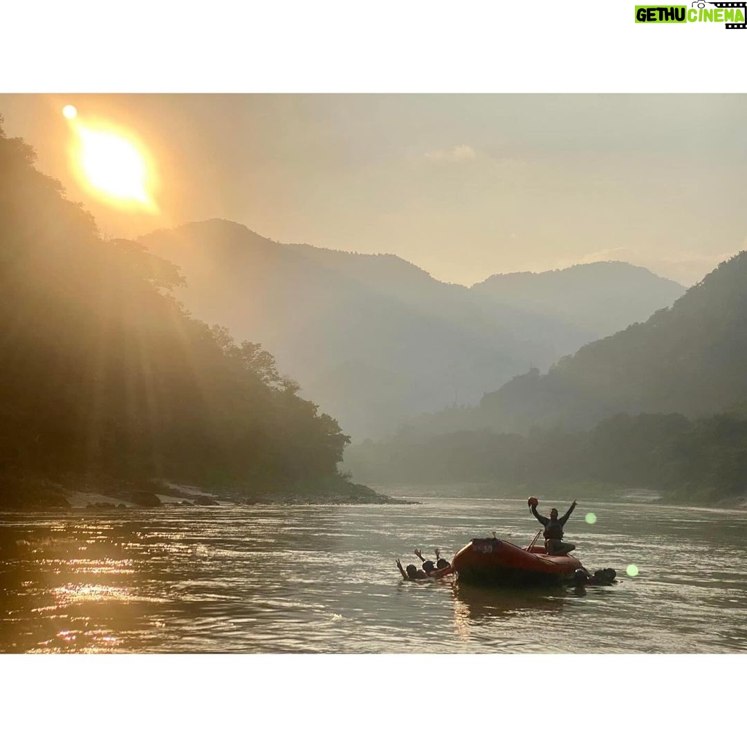 Sumona Chakravarti Instagram - "Some nights, the wolf inside of me shrinks to nothing, she bares her teeth and runs away. The dragon in my chest rejects me, she's so tired of being slain. There are nights when the lioness cowers, says she can't fight another day…" "What about the phoenix?" "She sits with me in the darkness. She whispers we'll rise. Just you wait." - @srwpoetry Photos 1,5,6 📸 by @wildlywisewanderer Shivpuri, Rishikesh