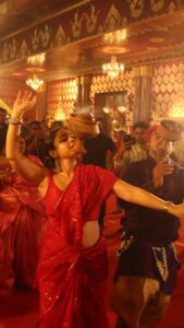 Sumona Chakravarti Instagram - My ode to Maa Durga! 🌺 Dhunuchi dance tradition is meant to represent one’s devotion to the goddess during Durga Pujo. According to the mythology, Devi Durga was in a battle with Mahishasura. During this time, the devotees performed this dance to the beats of DHAAK to offer strength and energy to the goddess. Since then, the tradition of offering power and devotion to the goddess through this dance form started. Due to the essence of Dhuno, the Dhunuchi is considered to be a symbol of prosperity. The clay pot’s shape is meant to hold coconut husk, camphor, and Dhuno (a form of incense made up of resin from sal trees). The belief is that the smell of Dhuno brings positive vibes, good luck, and prosperity. However for me personally, on Ashtami during sandhi pujo i feel the most vulnerable & yet the most powerful. There is an inner strength that i feel in every cell of my body while my soul is at peace. Call it devotion or meditation, this is my way of thanking the Universe & Maa Durga for this life. 🌺🌸🌼 #durgapuja #DuggaDugga #indianfestival #bongtoberfest #beingbangali #indianhandlooms #sareelove #dhakaijamdani #ladyinred #sumonachakravarti #dhunuchinaach North Bombay Durga Puja