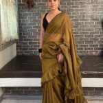 Sumona Chakravarti Instagram – It’s been a while since i wore a saree❣️

#sareelove #sareenotsorry #9yardsofelegance