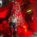 Sumona Chakravarti Instagram - Merry Christmas 🎅🏼🎄✨🤶🏼💚♥️