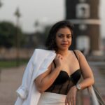 Sumona Chakravarti Instagram – Hello December! 

Worry about your character, not your reputation. Your character is who you are, your reputation is who people think you are. 

Thank you @ashimmohanty for wanting to photograph me. It had been a long time since i posed for the camera. 
Woke up at 5.30am, dabbed some bare minimum eye make up & blush, wore something out of my own wardrobe & here it is. 

Sumona 2.0 all geared up for 2024!
🪄 ✨ 🧚🏼‍♀️