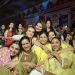 Sumona Chakravarti Instagram – Day 4 Shubho Navami 🌼 

#durgapuja #DuggaDugga #indianfestival #bongtoberfest #beingbangali #indianhandlooms #sareelove #dhakaijamdani #ladyinred North Bombay Durga Puja