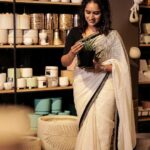 Surabhi Lakshmi Instagram - 🖤🤍 Clicks: @swaroop_foto_man MUH. :. @makeup_by_rajisha Retouch: sabeel_ke Location: @theyardclt 🤍🖤 @arjun_vasudevs #nature #littlethings #garden #indoorplants #indoorplantsdecor #indoorgardening