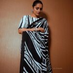 Surabhi Lakshmi Instagram - "Dressed in shades of sophistication. Black, white, and always right. ⚫⚪ #MonochromeMood" Clicks :@ash_fotographs Styling: @rashmimuraleedharan Hair&makeup: @amal_ajithkumar Saree: @silk_mandir Jewellery: @pureallure.in Blouse: @celebrate_clothes_n_crafts