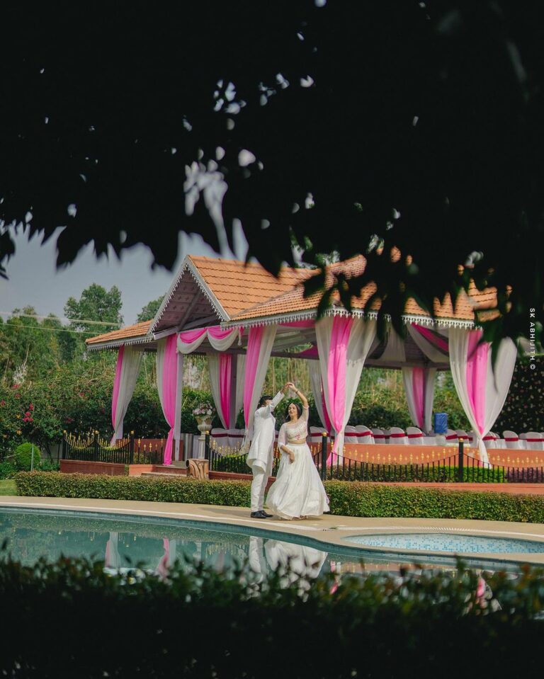 Surabhi Santosh Instagram - Ever mine 🤍 . . . Photography: @sk_abhijith Lehenga: @iktara.in #Engagement #myforever #engagementphotography #happyvaishu