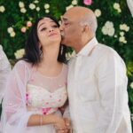 Surabhi Santosh Instagram - Mine 🤍🌸 #Daddysgirl #alwaysandforever Pic: @sk_abhijith