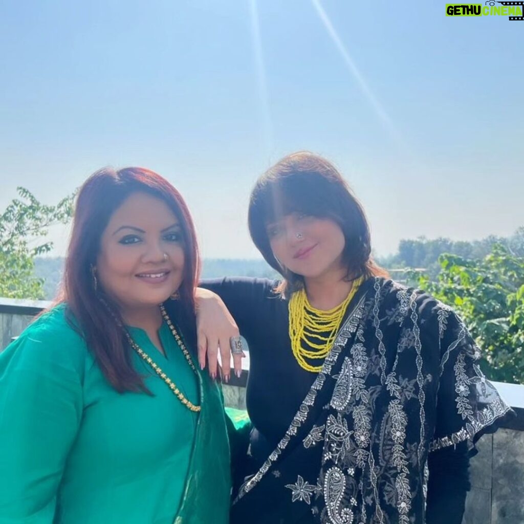 Swastika Mukherjee Instagram - With the powerhouse @swastikamukherjee13 as we get set to scorch the stage at the @dehradunliteraturefestival at 4 pm. With my book Everything Changes by @bloomsburyindia Dehradun Literature Festival