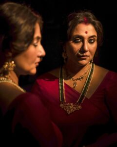 Swastika Mukherjee Instagram - DAIVI Shakti- the great primordial feminine potency responsible for creation, change, destruction, and restoring balance is regarded as the vital cosmic force in Hindu pantheon that attains many forms and names, regulating all our actions. Such is the magnanimity of “Shakti” despite being inconspicuous,SHE makes HER corporeal presence felt through various virtues, emotions, actions of the mortal beings. Jalsaghar Calcutta celebrates Devi’ stuti and its embodiment in all mortal beings as “Shakti Rupena “(strength), “Buddhi Rupena”(intelligence),”Lakshmi Rupena” (prosperity), “Tusti rupena” (contentment) and above all “Matri Rupena” (motherly affection) in its “Daivi” range of jewelleries. দৈবী শক্তি ছাড়া জগতের অস্তিত্ব নেই । যেদিকেই তাকান সেখানেই শক্তির প্রকাশ, ক্ষুদ্রেই হোক বা বৃহৎ এ । এই শক্তিকেই আমরা পূজা করি । কিন্তু প্রশ্ন জাগে , যাকে জানি না তাকে স্বীকার করি কি করে ? শাস্ত্রে তাই এমন কিছু গুণাবলীর কথা চিহ্নিত করে যা মনুষ্যকুল সহ সকল প্রাণীর মধ্যেই বিদ্যমান। তাইই শক্তি । সেগুলির বিকাশের মাধ্যমেই আমরা সাধারণ থেকে অসাধারণ হয়ে উঠি , মানুষ থেকে হয়ে উঠি ' দৈবী ' । আসন্ন শারদ উৎসব কে মাথায় রেখে তাই জলসাঘর ক্যালকাটা এ , 'শক্তি' , ' ' লক্ষী ', ' মাতৃ ' , ' বুদ্ধি ' এবং 'তুষ্টি ' রূপে মানুষেরই ' দৈবী ' সত্ত্বা র উদযাপন । Daivi @swastikamukherjee13 Styling @rabhisek Clicks @sarkardebarshi19 Hair and Makeup @makeup_abhijithchanda Thank you @lipstickler , @dipankar1016