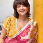 Swastika Mukherjee Instagram - A bright and happy day just like my saree 🌸💛 . Saree @bohurupi_santiniketan Blouse @parama_g Bunaphile