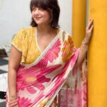 Swastika Mukherjee Instagram - A bright and happy day just like my saree 🌸💛 . Saree @bohurupi_santiniketan Blouse @parama_g Bunaphile