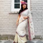 Swastika Mukherjee Instagram - This was one of the most difficult pieces to recreate. The same has similar motifs of Sambalpuri Ikkt borders and the lower half of the body had zari woven alongside cotton. Little flowers all over the body, big petalled flowers on the pallu. Big zari border and white with subtle black and brown. One of the most beautiful understated sarees in this series. @swastikamukherjee13 in the third from the “Maayer Sharee” series. Managed by @lipstickler Styled by @rishabhad Photography: @upaharbiswas Make up: @prosenjit4867 Hair: @mallicknita.bigbi Location : Niavara courtesy @ranit.maiti Kolkata