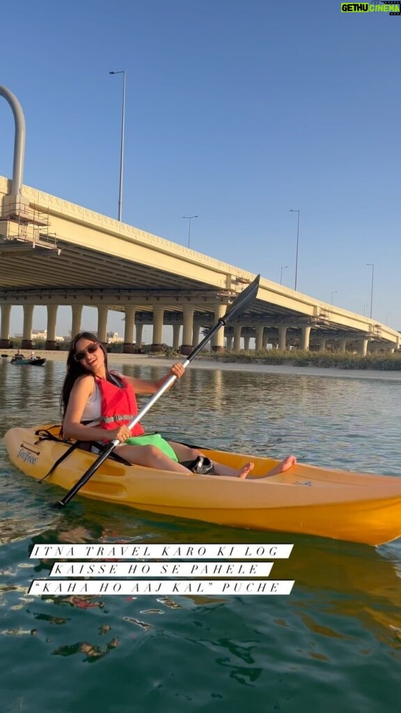 Tamanna Vyas Instagram - Have you ever tried Kayaking at Abu Dhabi??? This was again an insane experience with the beautiful sunset ☀️ #kayaking #kayakingadventures #kayakingabudhabi #beach #abudhabibeach #uae #uaelife #abudhabibeach #viral #reels #adventure #sunset #tamanna #tamannavyas #anantaraabudhabi Anantara Eastern Mangroves Abu Dhabi Hotel