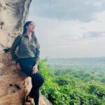 Tamanna Vyas Instagram – Can you guess the place?? 
😎😎😎😎

#odisha #odishatravel #bestkeptsecret #travelphotography #travelgram #travel #mountains #nature #bhubaneswar #cuttack #odishabyroad #tamanna #tamannavyas