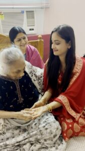 Tamanna Vyas Instagram - ଦୁନିଆର ସବୁଠାରୁ ମୂଲ୍ୟବାନ ଉପହାର ମାଆଙ୍କ ସ୍ନେହ ଓ ଆଶୀର୍ବାଦ... ଜୟ ଜଗନ୍ନାଥ