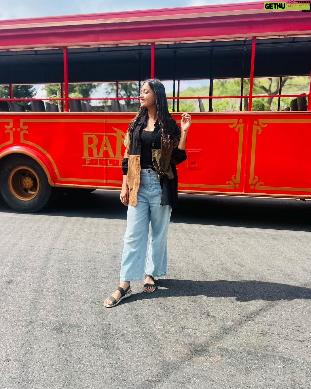 Tamanna Vyas - 41.7K Likes - Radiating positivity š«¶š»
#happyday #happiness #december #lastmonthoftheyear #decembervibes #ramojifilmcity #rfc #hyderabad #tamanna #tamannavyas