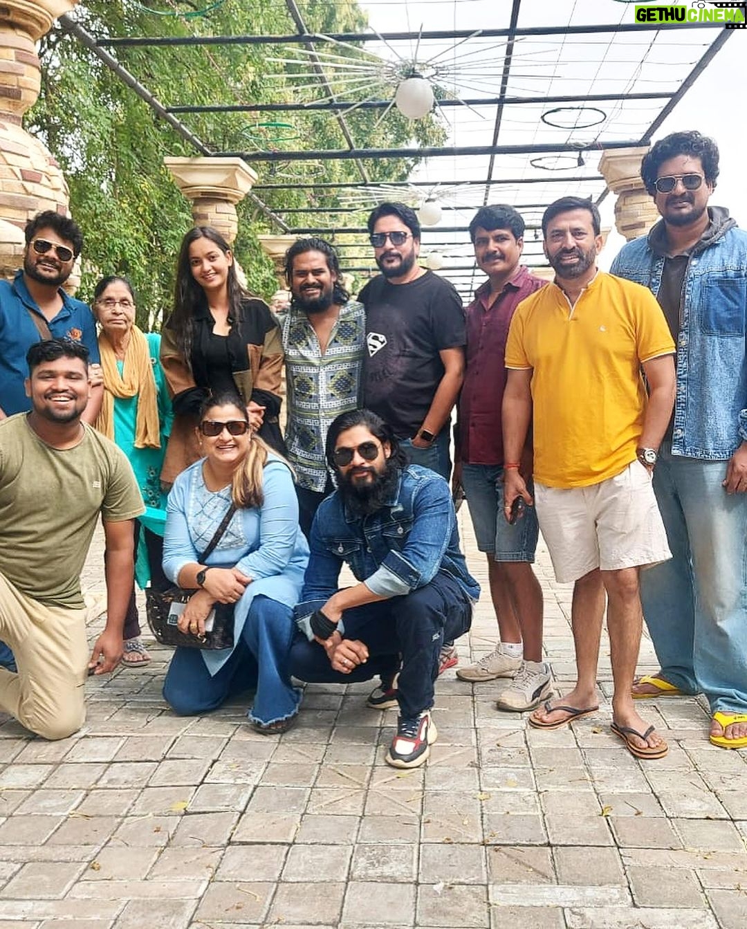 Tamanna Vyas - 41.7K Likes - Radiating positivity š«¶š»
#happyday #happiness #december #lastmonthoftheyear #decembervibes #ramojifilmcity #rfc #hyderabad #tamanna #tamannavyas