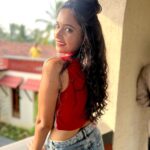 Tamanna Vyas Instagram - Train your mind to see good in every situation 🫶🏻 #positivity #love #odiasong #odiagirl #actress #tamanna #tamannavyas