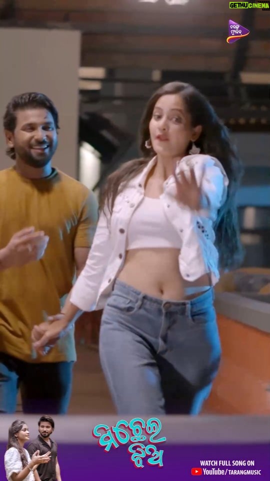 Tamanna Vyas Instagram - #EithuBodheArambhaHela #NewOdiaMovieSong #OutNow Song Credits : Starring : Jayjeet Das & Tamanna Vyas Singer : Tarique Aziz, Amrita Nayak Music :Abhijit Majumdar Lyrics : Nirmal Nayak Music Arrangement : Christo Mathews Mix/Master : Sundaram ( Prativa Studio ) Choreographer : Sudhakar Vasanth Movie Credits : Director : Mrutyunjaya Sahoo Story & Screenplay : Dibidutta Mohanty, B Chandan Kumar Dialogue : Jitendra Baral DOP : Soumya Editor : Rajesh Dash Producer : Sachikant Jena Executive Producer – Tribhuban Panda Chief Executive Producer-Debidutta Mohanty Creative Head-Ranjan Satpathy Music on : Tarang Music Streaming Partner : Tarang Plus #MichheiJhia #TamannaVyas #JayjeetDas #TariqueAziz #AmritaNayak #SudhakarVasanth #odiamovie #TarangMusic