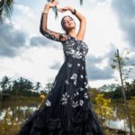 Tamanna Vyas Instagram - Dont let anyone take that kindness away from you 🖤🖤🖤🖤 📸 @devimukharjee.me Mua - @makeupbysunilsaha Wearing- @pritamnayakofficial #fashionphotography #videography #shootonnikon #nikonphotography #nikonindia #ootd #fashion #fashionreels #reelsinstagram #reels #trending @nikonindiaofficial #odiagirl #actress #tamanna #tamannavyas