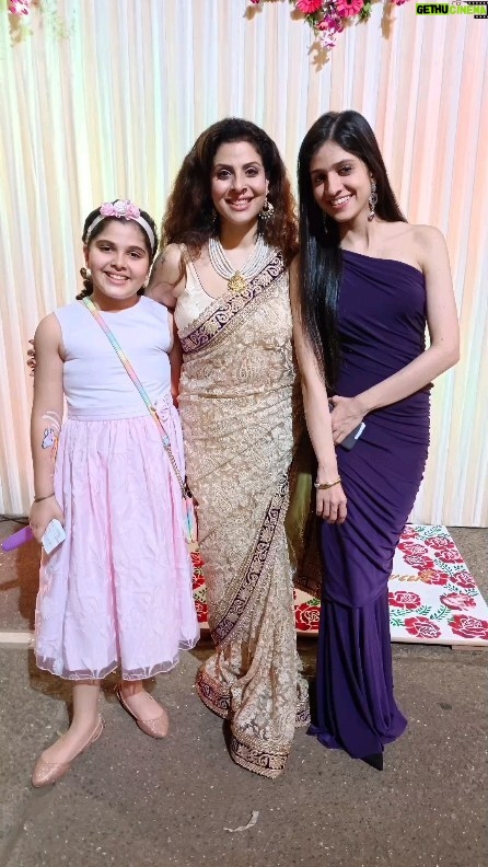 Tannaz Irani Instagram - Before you know it the little babies ' In My Arms' became the Little ladies ' By My Side' Thank you for choosing me as your Mother. I am such a different person because of everything you girls teach me. I will do the best i can for you, from the knowledge i have. But one thing is for sure, I will be right there always whenever you need me. Love you Zianne and Zara! My 2 Virgo babies. @zianne17 @zianne_currim @zarabirani #daughter #daughters #motherdaughter #daughtersday #together #forever #mychildren #mylife