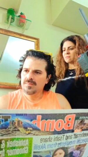Tannaz Irani Instagram - Kabhi kabhi koi sawalo ka koi jawab nahi hota.
Sirf feelings attach hoti Hain aur bahot Sara Vaar!

Have a super Friday!

#comedyvideos #comedyreels #crazyvideos #crazycouple #laughteristhebestmedicine #tannazirani #madiranis #fridayvibes #fridayfeeling