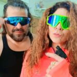 Tannaz Irani Instagram – Here comes the rockstar….what a singer what a singer .
 Uff in the true sense she is JAANLEVA.

Yeh sunke ke din ki shuruat Karo….dhamaka din.

#bhakhtyarirani #madiranis #buckyntee #couplegoals #trendingcouples👫 #tuesday
