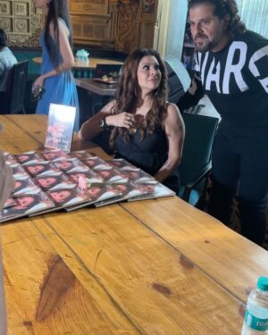 Tannaz Irani Instagram - A bit late in the day but wanted to wish my darling friend @tannazirani_ all the best for her book .. and the launch was amazing.. the book is an inspiration to all … pls buy your copy now .. love you tee @tannazirani_ ❤️❤️❤️🥳😇🥳