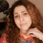 Tannaz Irani Instagram - Wait till the end! And if you find such a man .. Keep him Lol Thankful Thursday! #comedymemes #comedyreels #laughteristhebestmedicine #smile #tannazirani #funnyshit #comedy #comedyvideos