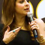Tannaz Irani Instagram - Actress Tannaz Irani reveals the incredible impact of books on her life📚 🔥PART 02 🔥 #bookstagram #bookrecommendations #powerofbooks #healing #bookheaven #bookheart #bookishfeatures #bookworm #reelkarofeelkaro #reels #trendingaudio #tannazirani #tollywood #tollywoodactress #viral @tannazirani_ @lifecoachtannazirani