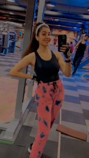 Tanu Khan Instagram - Hardwork pays 💪 
Trained by @sumitjogi 

#imspiration #backbiceps #workoutreel #gymgirl #strengthtraining #strength #loveyourself #grow
#viralreels