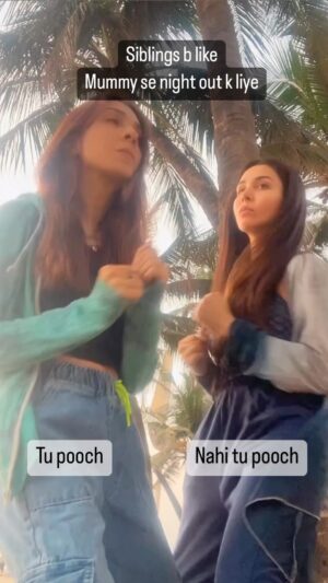 Tanu Khan Instagram - ❤️Tag ur siblings❤️Mom se jute khane ka dar kis kis ko hai? 😆🙋🏻‍♀️

.
.
.
.
.
.
#siblingsbelike #instatrend #naughtysisters #fattu #virlaudio #instatrending🔥 #siblings #funnystuff