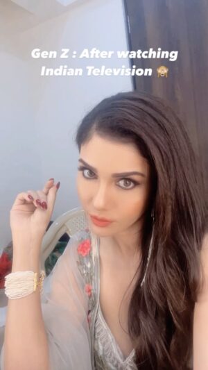 Tanu Khan Instagram - Tag ur friends 😅
.
.
.
.
.
#genz #genzhumour #reelsrelatable #relatablereels #televisiondrama #indiantv #indiantelevision #reelvideo #reelsinsta #tanukhan #honestreels #reelskarofeelkaro #reelskarofeel #tagyourfriends #tvactor #girl #girlsreels