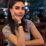 Tanu Khan Instagram - “Hame apni Jeet k saath saath apni haar se bhi pyar hai Kyun k taqdeer pe bharosa beshumaar hai “ Written by me 😅 So, Thoko taali 👏🏻👏🏻 #instathought #goodthoughts #optimism #writing #creative #feels Powai
