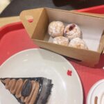 Tanu Khan Instagram - U & Iiiiiiiiiii…… 🍫😋 #u&i #trendingreels #cravings #chocolatecake #chocolatecravings Mumbai, Maharashtra