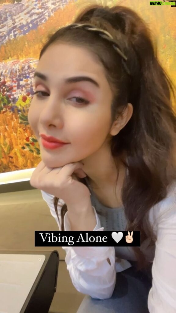 Tanu Khan Instagram - Tag them who are #vibing alone currently 🤘😎 It takes time but trust me we will all get there sooner or later. When u start enjoying ur own company & feel blissful coz u exist. When u understand that divine #sourcepower is the ultimate. We are One. We are #love . Nothing is permanent 🤍😇✌🏻 Mumbai, Maharashtra