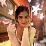 Tanvi Malhara Instagram – द इनफेमस लट ✨💛

#tanvimalhara #weekend #love