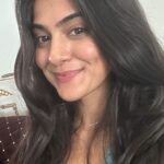 Tanvi Malhara Instagram - Yaar pyaar toh cringe hee best hota hai😘😍 #achhasuno #cute #tanvimalhara #love #couples #relationships #memes #memesonlove #memesoncouples #reelsinstagram #explore #exploremore #lovequotes #loveyou
