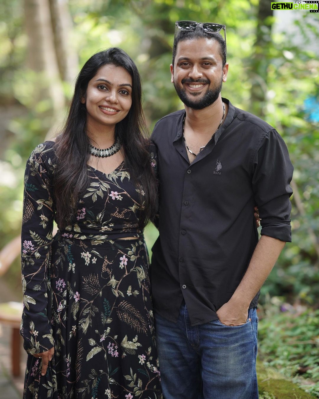 Tanvi Ram Instagram - Sharing some of my happy memories from my birthday :) Every year my birthday gets better and I can't thank enough to each and everyone who made this day a special one by wishing me:) And biggg warmmm huggggsss to my family and friends for travelling miles to be with me♥️ Definitely another best birthday ☺️☺️🤗♥️ @sandhya_kp_ @sulthana.razak @athmiyainsta @elsamma_johnson_ 🤗🤗🤗♥️♥️♥️😍😍😍😘😘😘 Team abhilasham for celebrating my birthday😁 This is my first birthday in malayalam set and this is going to be my lifetime memory♥️ @shamzuzayba @sajadkaakku @salman_skm @sams.o.n @nishadalikkal And my very own family♥️ @sangeethram #fromthehappiestsoul♥️ #thankyou #Ifeelvalued #ifeelcomplete Mukkam, Calicut