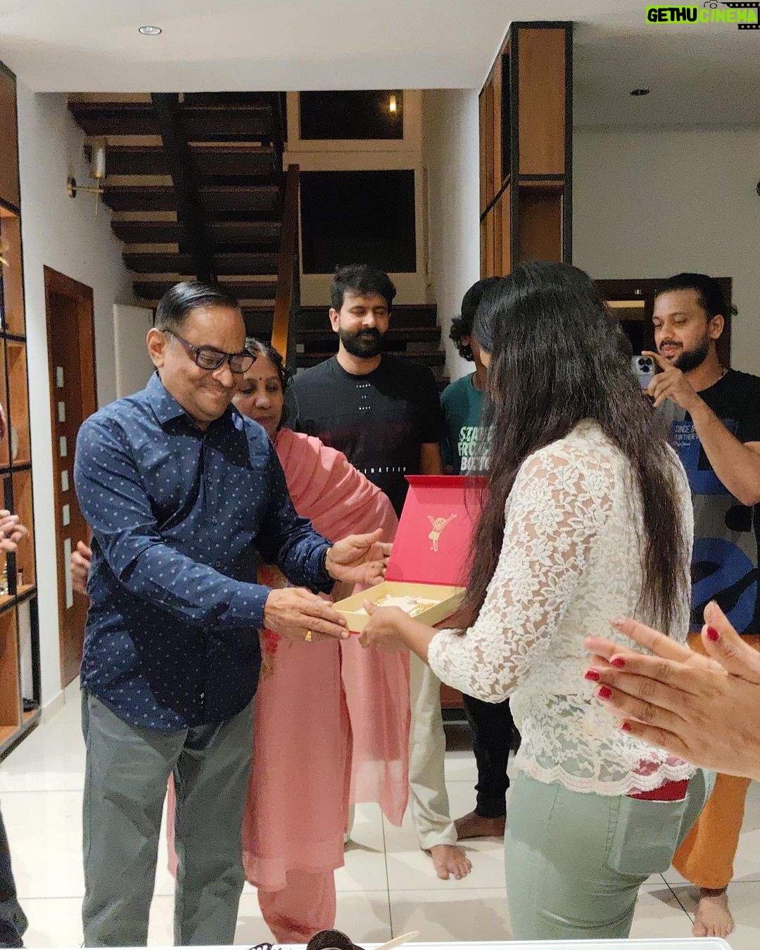 Tanvi Ram Instagram - Sharing some of my happy memories from my birthday :) Every year my birthday gets better and I can't thank enough to each and everyone who made this day a special one by wishing me:) And biggg warmmm huggggsss to my family and friends for travelling miles to be with me♥️ Definitely another best birthday ☺️☺️🤗♥️ @sandhya_kp_ @sulthana.razak @athmiyainsta @elsamma_johnson_ 🤗🤗🤗♥️♥️♥️😍😍😍😘😘😘 Team abhilasham for celebrating my birthday😁 This is my first birthday in malayalam set and this is going to be my lifetime memory♥️ @shamzuzayba @sajadkaakku @salman_skm @sams.o.n @nishadalikkal And my very own family♥️ @sangeethram #fromthehappiestsoul♥️ #thankyou #Ifeelvalued #ifeelcomplete Mukkam, Calicut