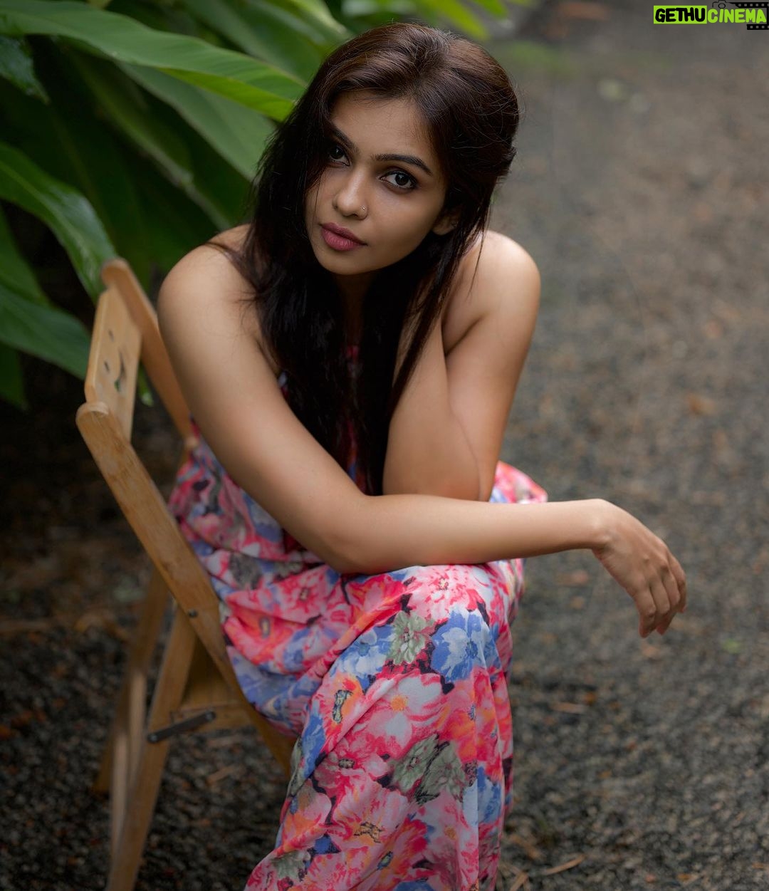 Tanvi Ram Instagram - Do you daydream? @tanviram #tanvi #tanviram #mollywood #tollywood #actress #beauty #dxb #model #designer #photoshoot #godsowncountry #malayalamcinema #dubaiblogger #dubai🇦🇪 #makeup #lifestyle #bangalore #chennai #indianfashion Dubai, United Arab Emirates