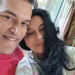 Tassnim Sheikh Instagram - Home❤️🧿 @sam_nerurkar #husbandandwife #myblessing #happiness