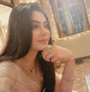 Tassnim Sheikh Instagram - See you soon ....
#rakhidave