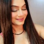 Tassnim Sheikh Instagram - Harr stree ko chunav mein khada hona chahiye 🤣 #reelsinstagram #reels #reelitfeelit #reelitwithtn #reel #funnyreels #instagramreels #instareels