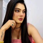 Tassnim Sheikh Instagram - Kash humne behes ki hoti🤣🤣 #reelsinstagram #reels #reelitfeelit #reelitwithtn #instagramreels #instareels #instareel