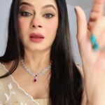Tassnim Sheikh Instagram - Ab sabr nahin kar sakte 🤣 #reelsinstagram #reels #instagramreels #instareels #reelitfeelit #funnyreel #reelitwithtn #