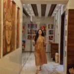 Tassnim Sheikh Instagram - Your home should be reflection of who you are and how u live❤️. My Happy Place My Temple My Home ❤️. Thank U @rednwinedecor for giving a fresh touch and adding the extra elegance to my Happy Place❤️ @rednwinedecor 1/61, 1st floor, Timber Market, Kirti Nagar New Delhi 110015 # 9871010339 https://www.redandwinedecor.in