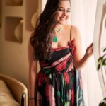 Tejasswi Prakash Instagram - Flawed and fabulous ♥️ . . . . . Styled by @natashaabothra Team @maumsi_mitra_ @bhavini.12 Outfit:- @gauriandnainika Neckpiece:- @karishma.joolry Footwear:- @augusthaofficial 📸:- @mirajverma_photography Hair: @go.glam.gauri