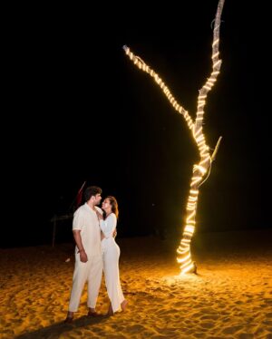 Tejasswi Prakash Instagram - To my best friend and my favourite human, to the star gazing nights on the sands, to a bottomless supply of beers, to never ending news marathon nights, to a infinity. Happy birthday (well belated - thanks to you) my love @kkundrra 
.
.
.
.
.

@Elrow.goa 
@Elrow.pune 
@Prostacks_official
@Sumeetchaudhary 
@long_island_iced_sheesha