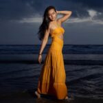 Tejasswi Prakash Instagram - Inhale sky, exhale stars ✨ . . . . . . Styled by @natashaabothra Outfit @kostume_county Location @tomatoesgoa Tomatoes Goa